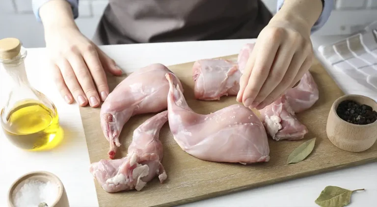 Preparando recetas con carne de conejo