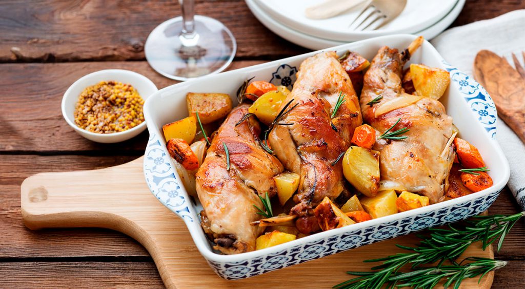 Cocinar carne de conejo ​guisada​​ ​